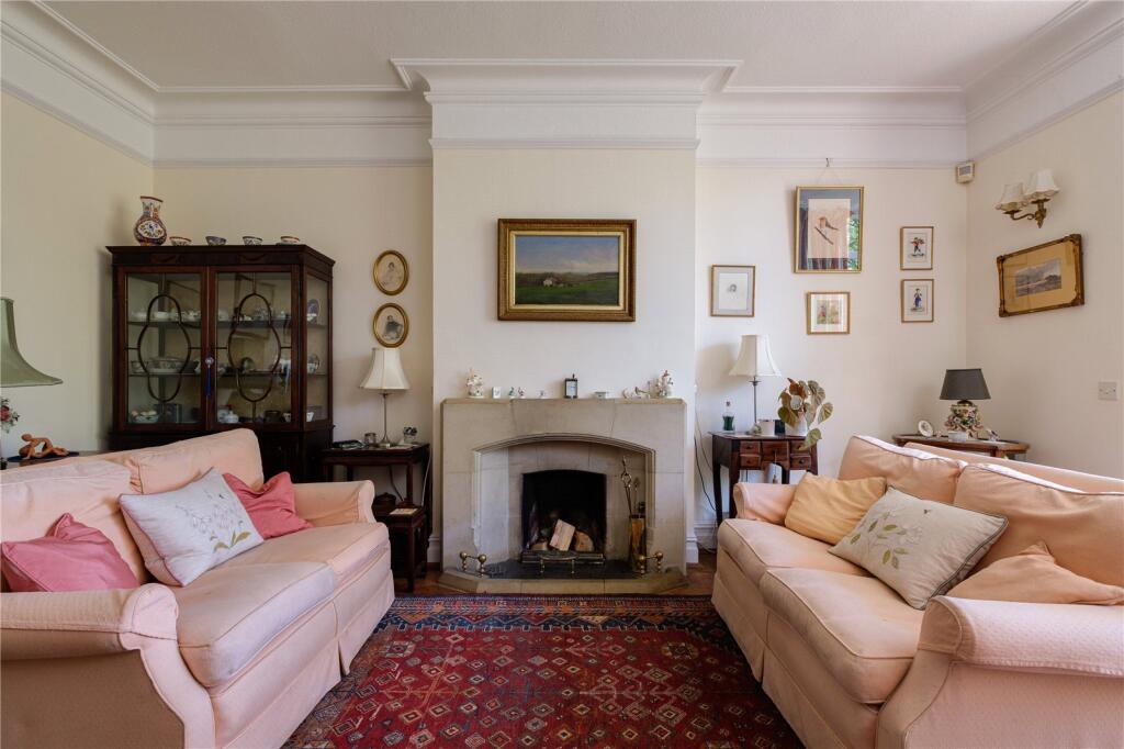 The Avenue, Sherborne, Dorset, DT9 photo 4