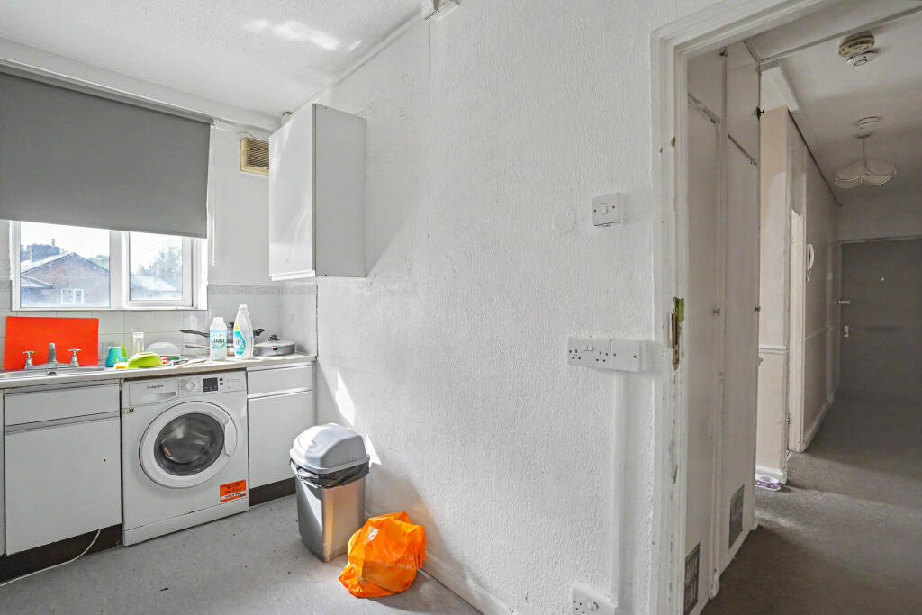 Apartment in London - View 4