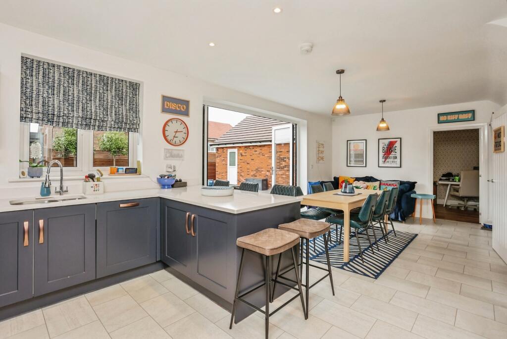 House in Rushcliffe, Edwalton Chase, Sharphill - More
