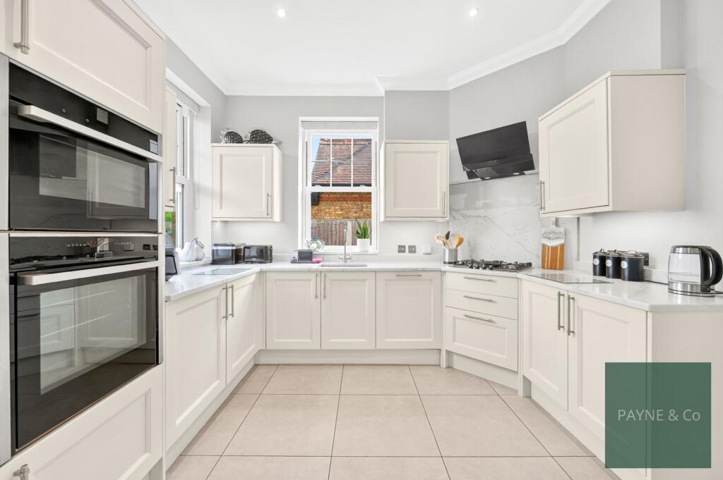House in Romford - View 3