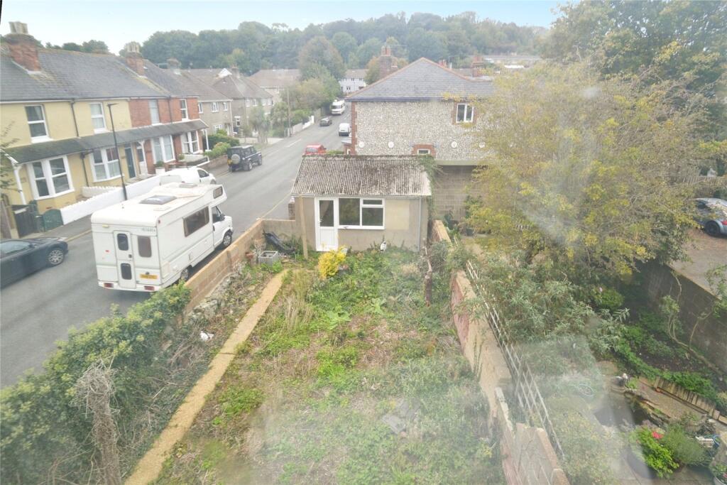 Newport Road, Ventnor, Isle of Wight photo 3
