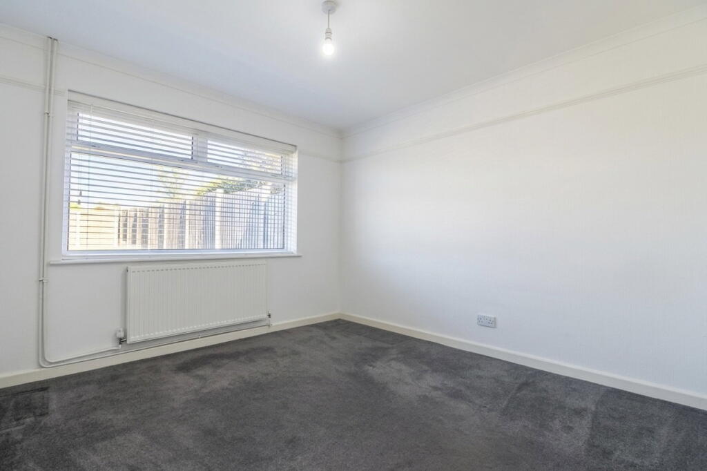 Kendal Close, Ramsgate, CT11 0JU photo 4