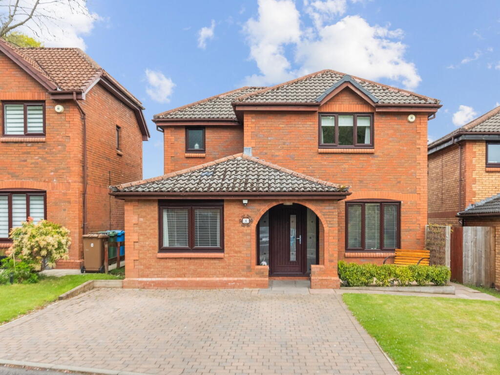 4-bed detached on 4, Kennedie Park, Mid Calder, Livingston, EH53 0RG, £355,000
