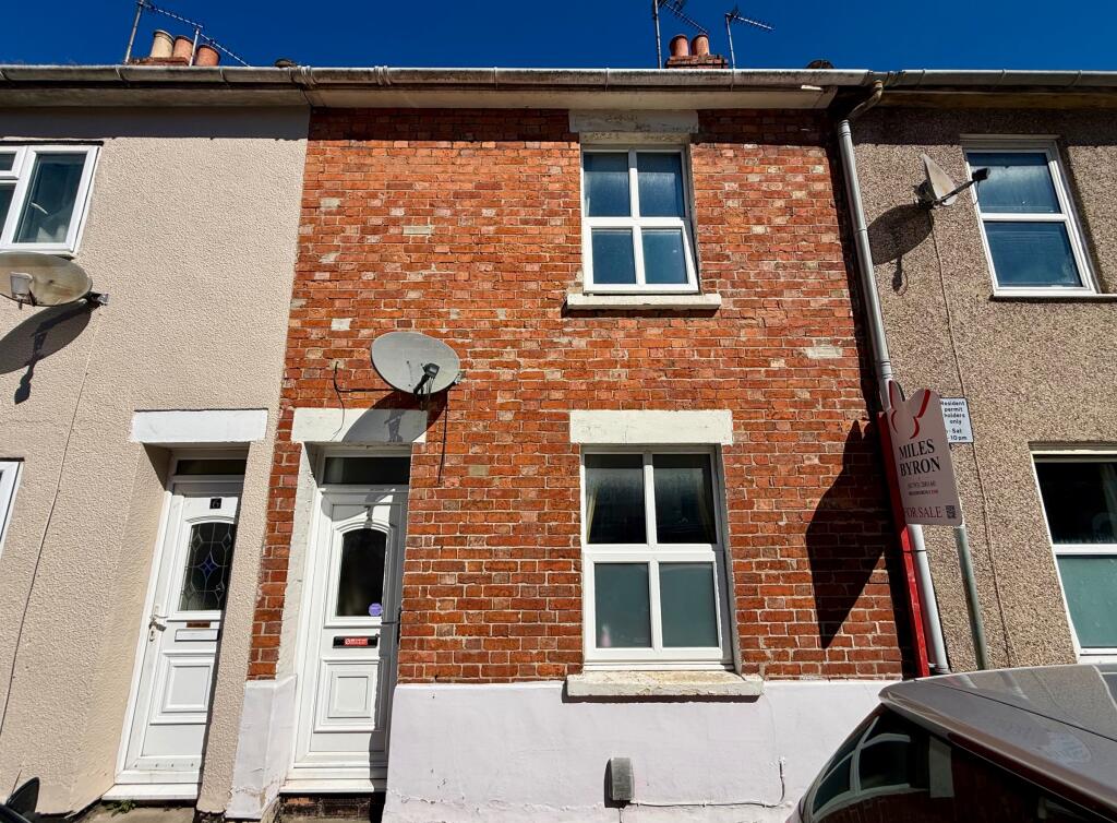 Main image of property: Cross Street, Old Town, Swindon