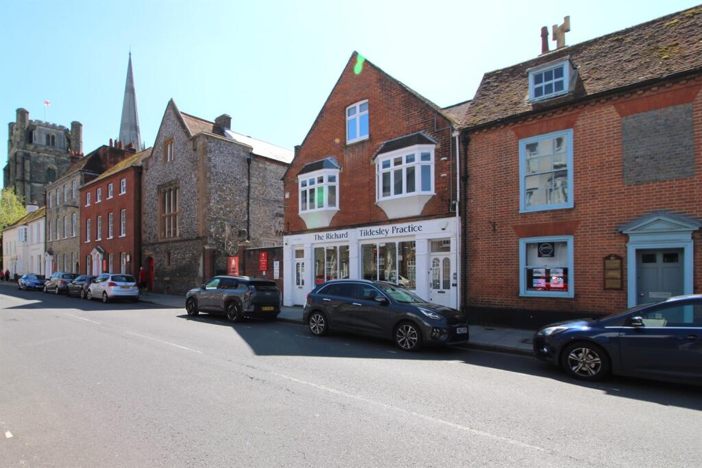 Main image of property: West Street, Chichester, PO19