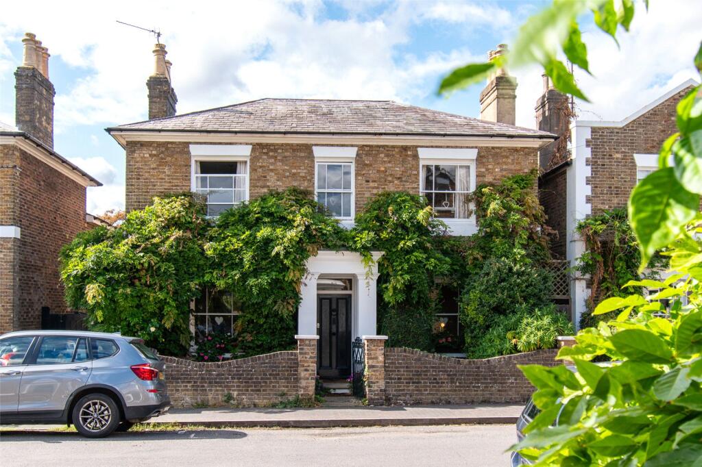 Main image of property: Hill Street, St. Albans, Hertfordshire, AL3