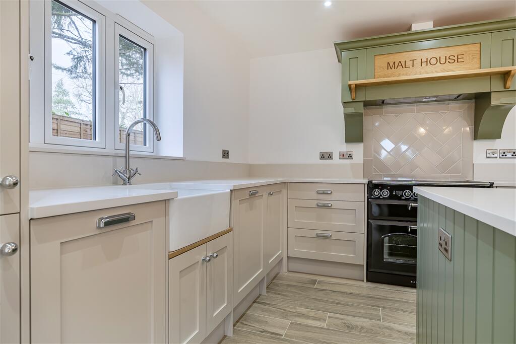 House in Peterborough - View 5