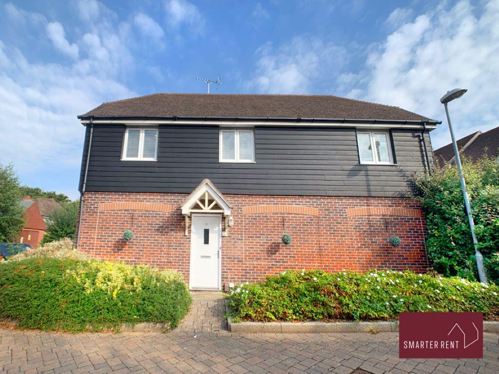 Main image of property: Pipit Green, Bracknell, RG12 8BY