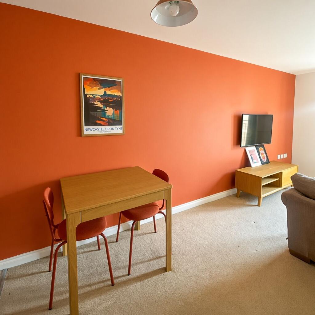Derwent House, Alnmouth Court, Newcastle upon Tyne photo 4