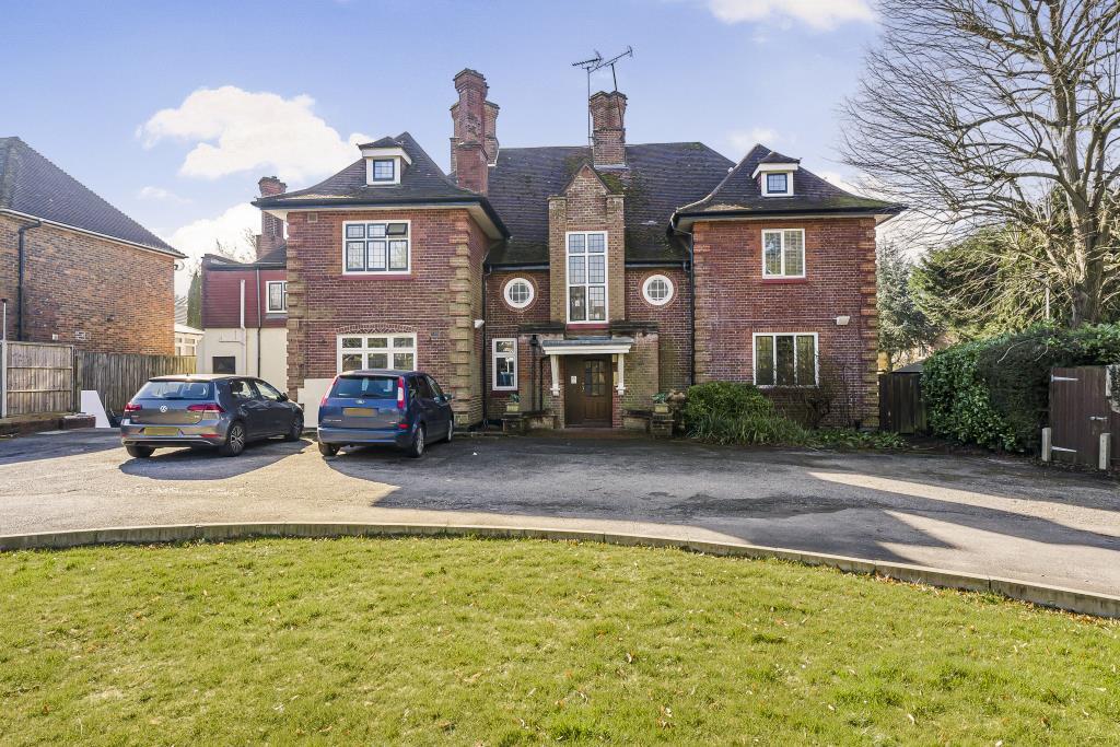 Main image of property: Frithwood Avenue, Northwood, HA6