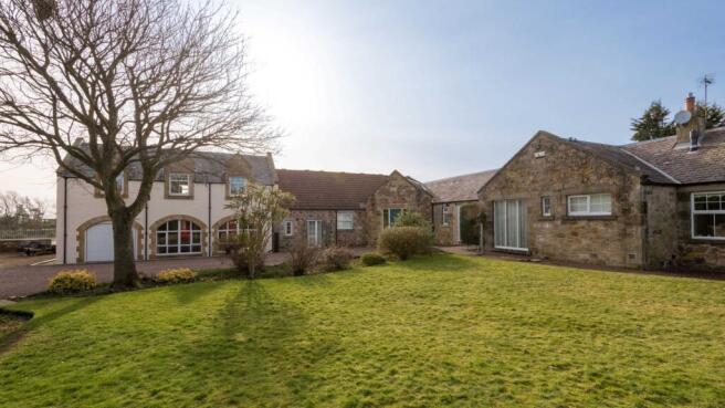 Allied-Surveyors-Scotland-Ugstonrigg-Courtyard-Off