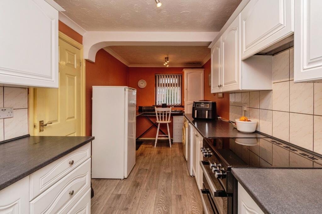 House in South Staffordshire, Shareshill - View 5