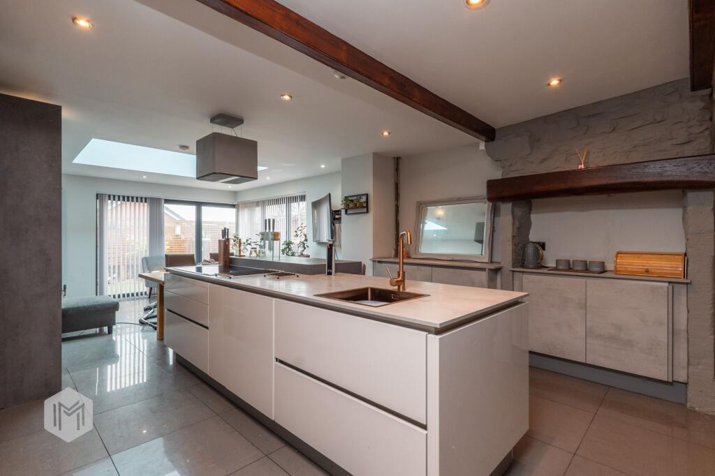 Cox Green Road, Egerton, BL7 photo 5