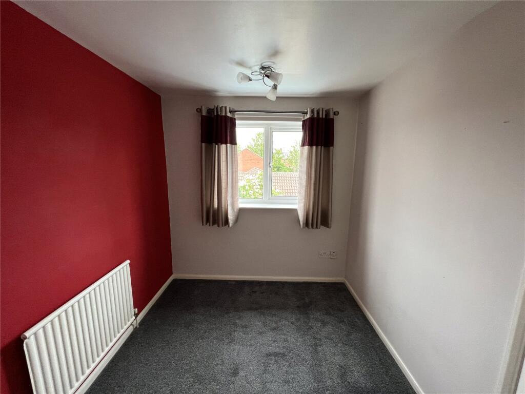 House in Nottingham - More