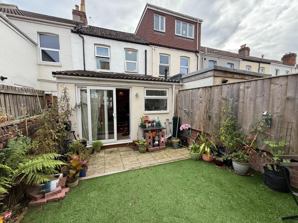 Property photo 8