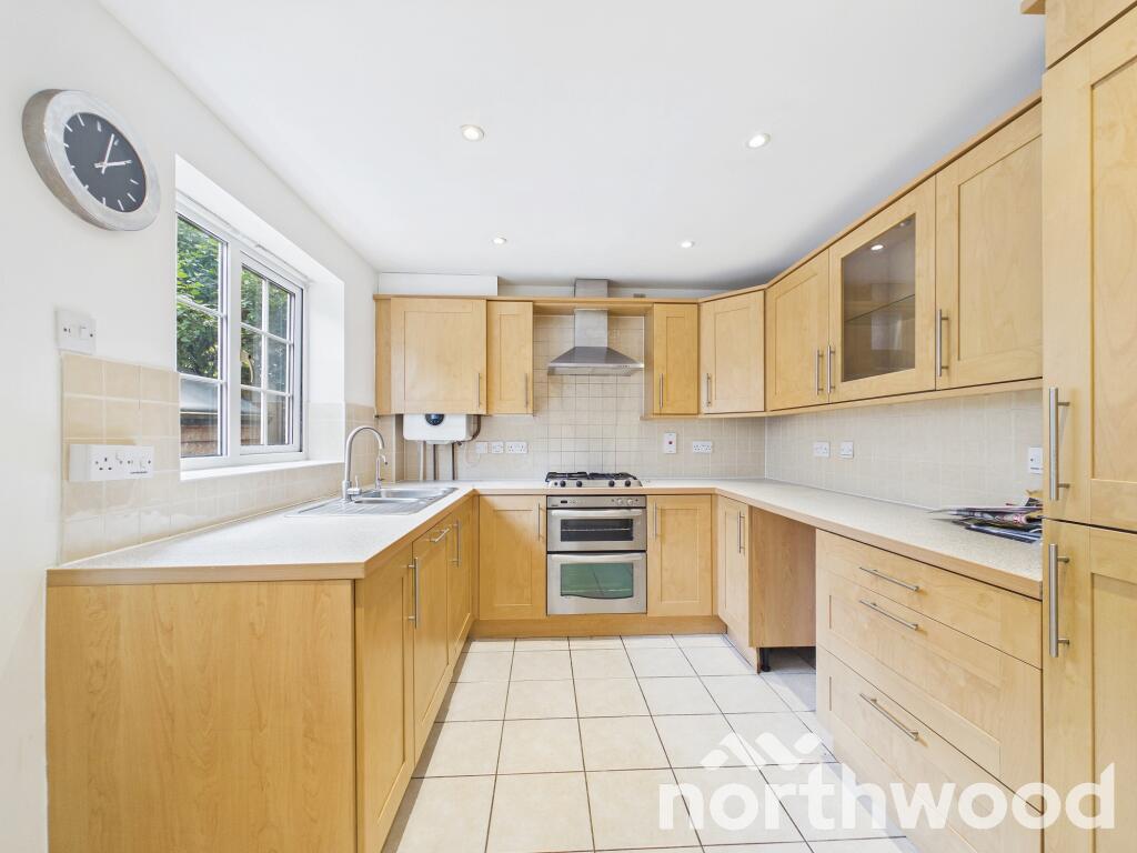 House in Ashford, Repton Park South, Godinton Park - View 2