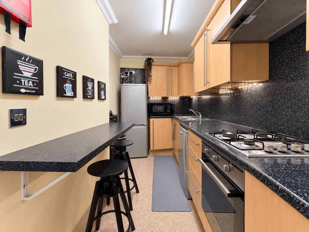 Apartment in London - More
