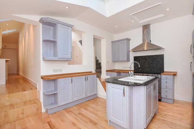 Main image of property: Avenue Cottages, London, NW7