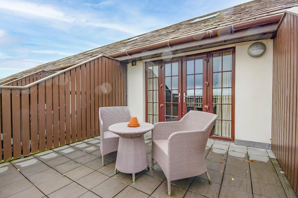 32 Ullswater Suite, Whitbarrow Holiday Park, Berrier, Penrith, Cumbria photo 4