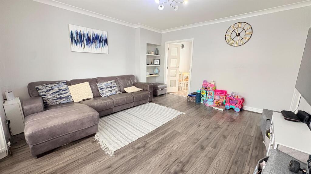 House in Birmingham, West Midlands - View 3