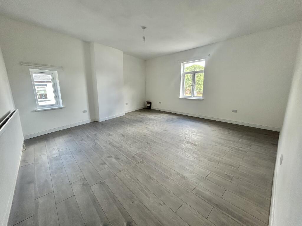 Main image of property: FLAT ABOVE SHOP, NEW HAMPTON ROAD WEST, WV6
