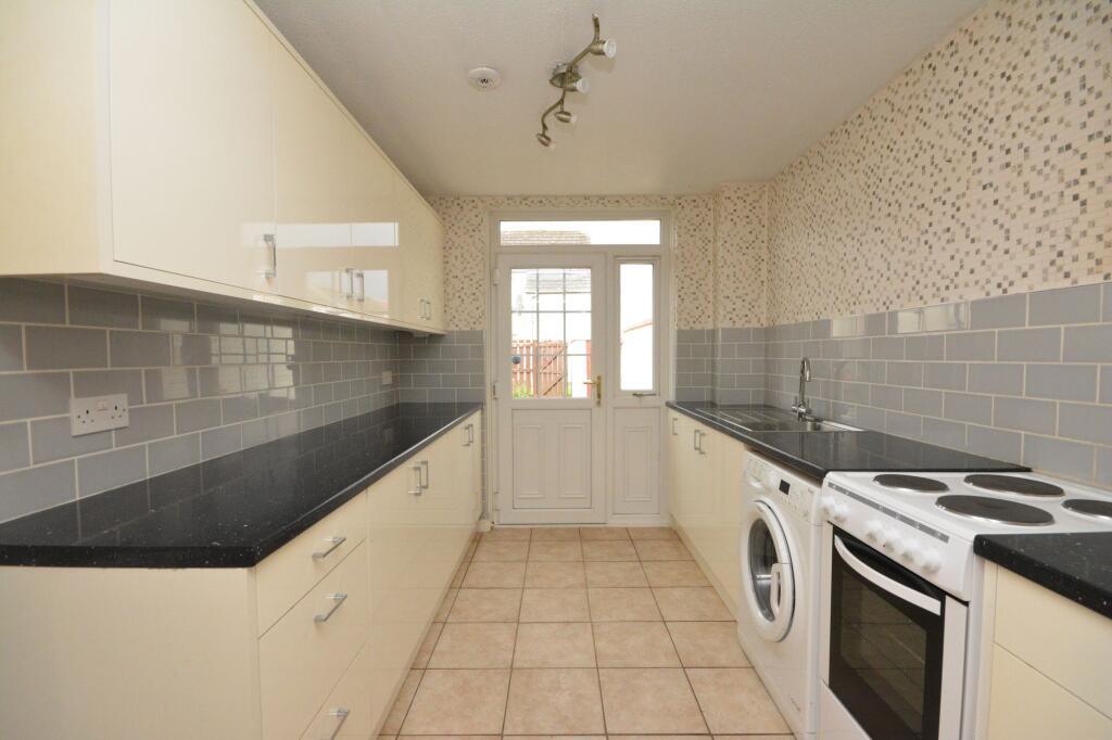 House in Grangemouth, Falkirk - View 3