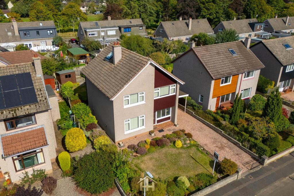 House in Dundee, Perth and Kinross - View 3