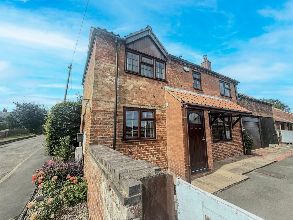 Main image of property: Ivy Cottage, High Street, Kexby, Gainsborough, Lincolnshire