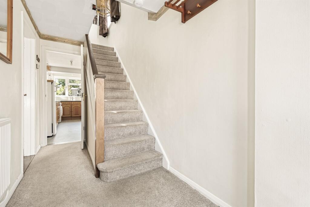 Montague Street, Caversham, Reading photo 4
