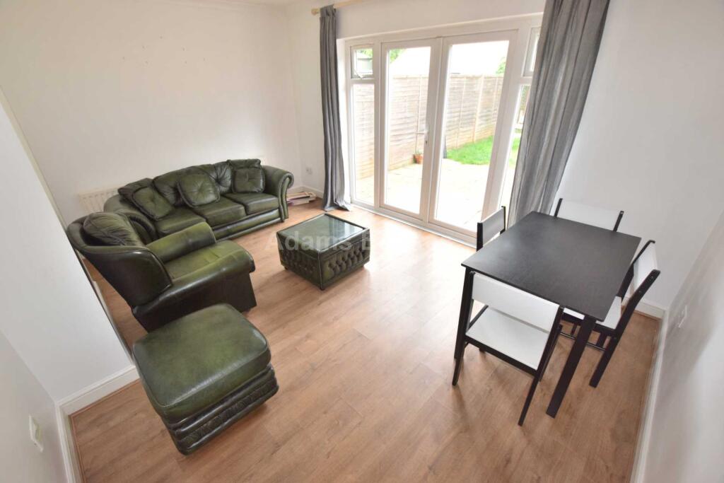 Main image of property: Basingstoke Road, Reading