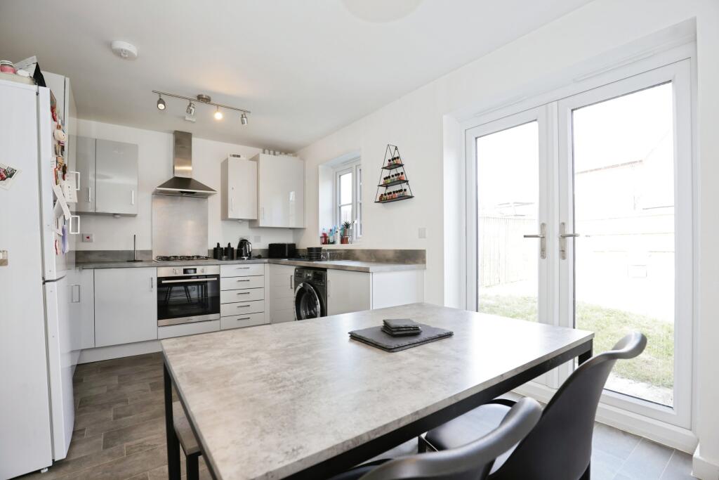 House in Northampton, Wootton - View 2