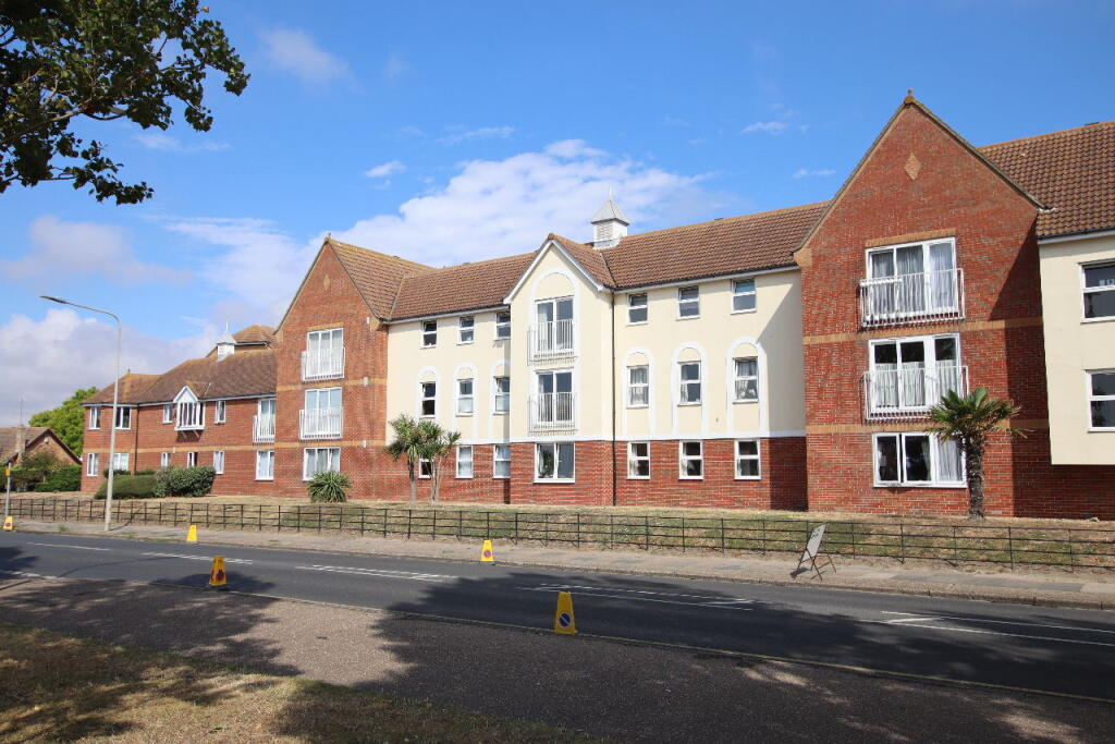 Apartment in Colchester - View 3