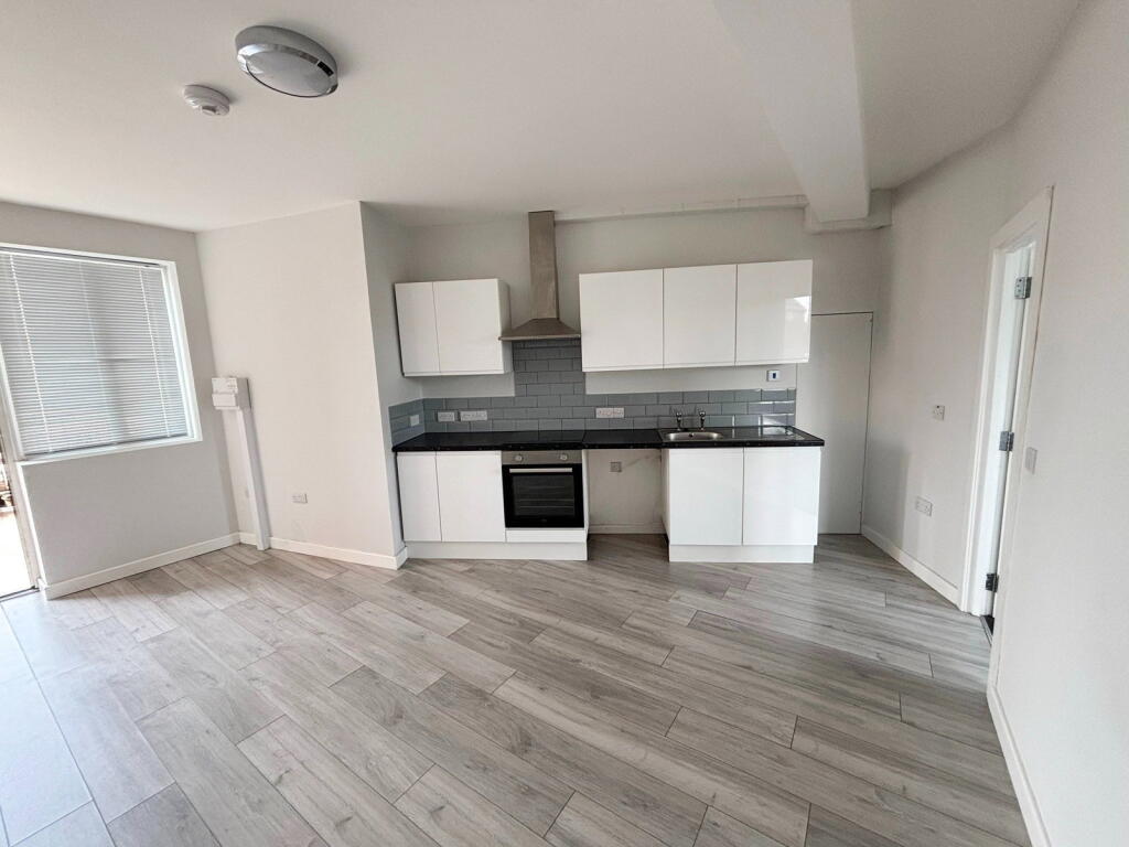 Apartment in Birmingham - View 3