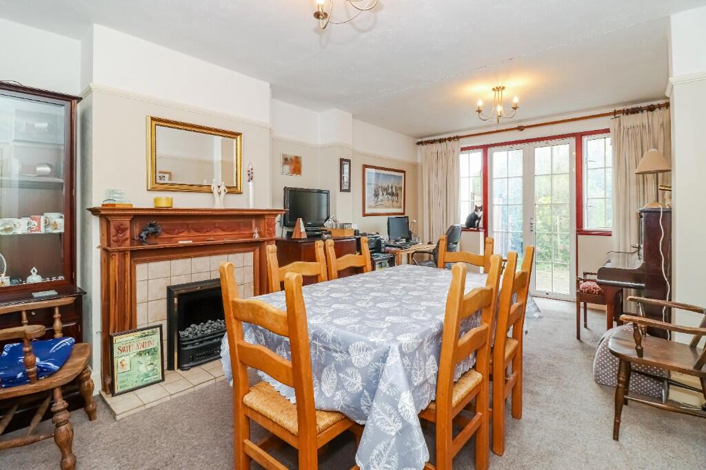 Additional image 5 of Laburnum Grove, St. Albans, Hertfordshire, AL2