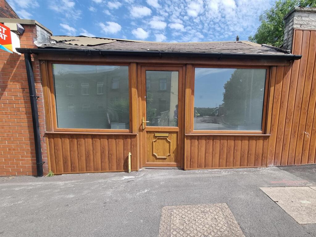 Main image of property: Vacant Unit, West Yorkshire
