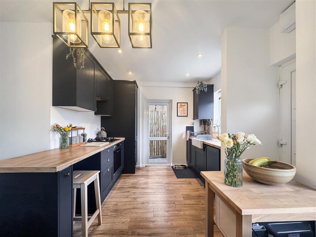 House in Leicester - View 5