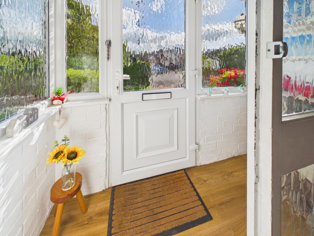 Farningham Close, Spondon photo 3