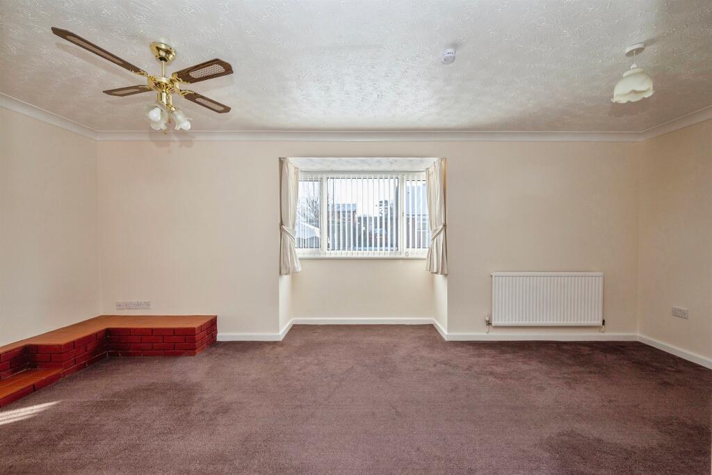 Hazell Road, North Walsham photo 3