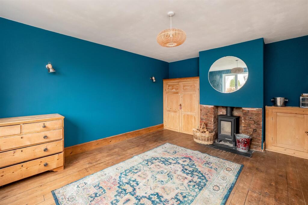 Chapel Gardens, Stretton on Fosse, Moreton-in-Marsh photo 3