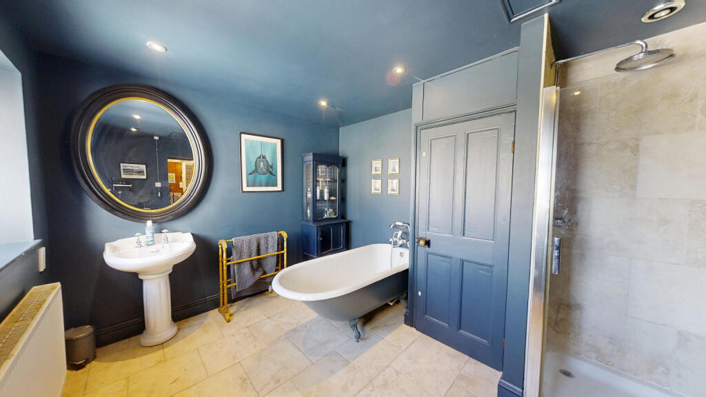 House in Southwell, Wakeham, Portland - View 4