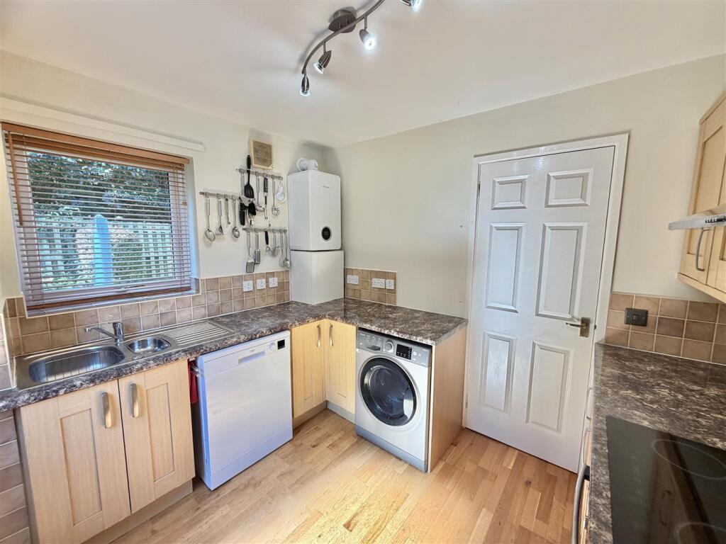 House in Carlisle, Whiteclosegate, Knowefield - View 5