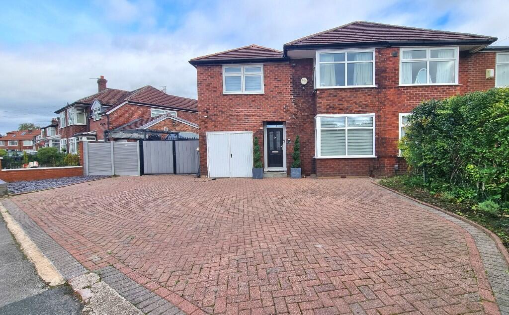 Main image of property: Cleveleys Avenue, Cheadle, Greater Manchester, SK8