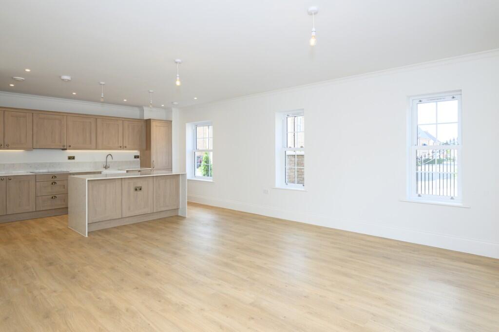 Apartment in Guildford - View 3