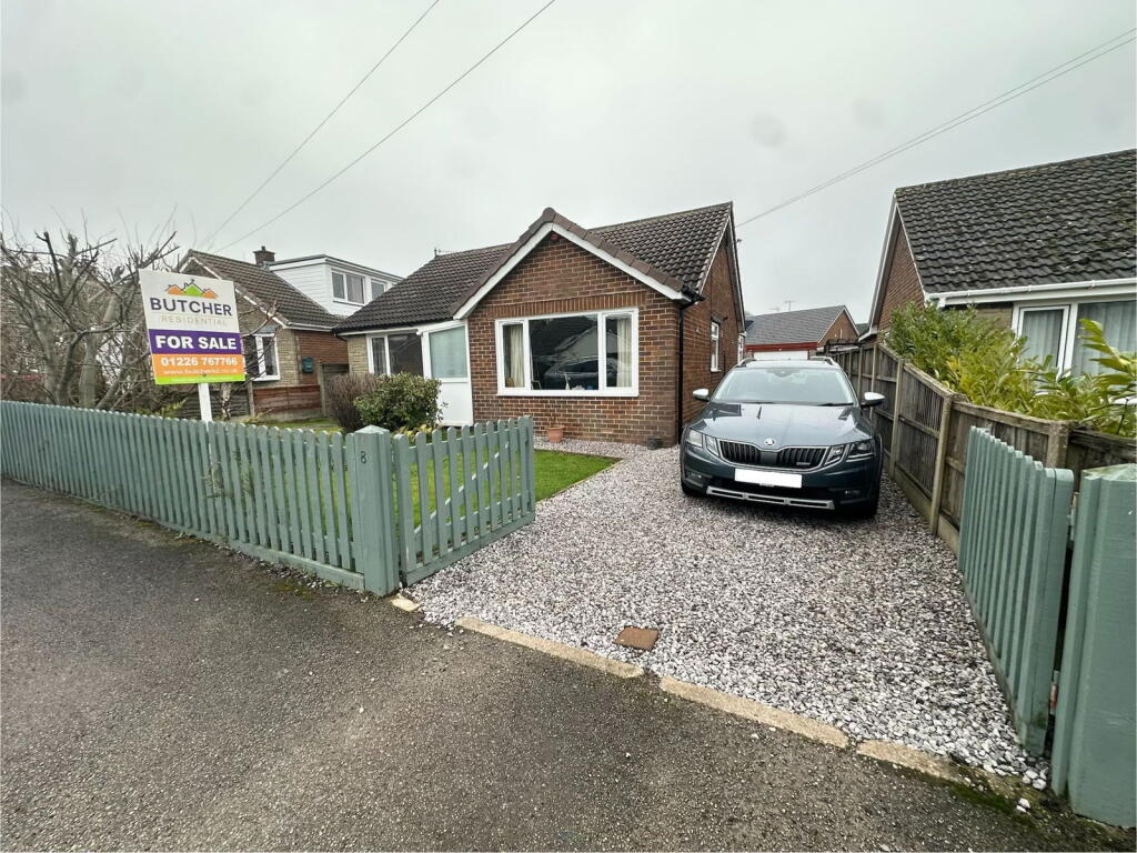 Birks Avenue, Millhouse Green, Sheffield photo 4