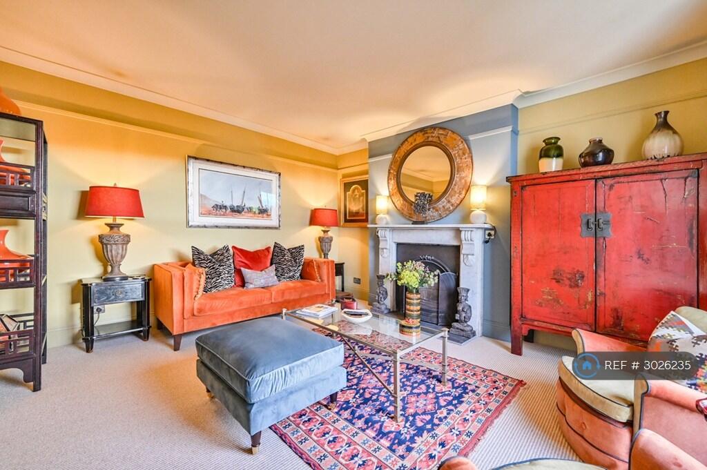 House in Plymouth - View 4