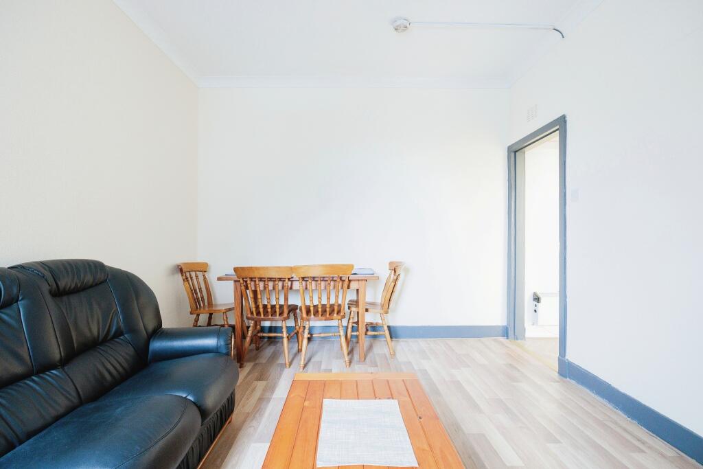 Rosemount Place, Aberdeen, AB25 - More