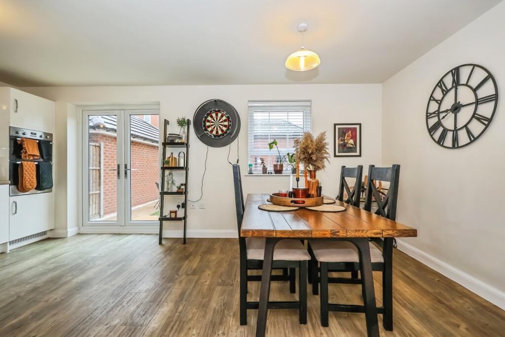 Neptune Way, Mansfield, Nottinghamshire, NG18 photo 4