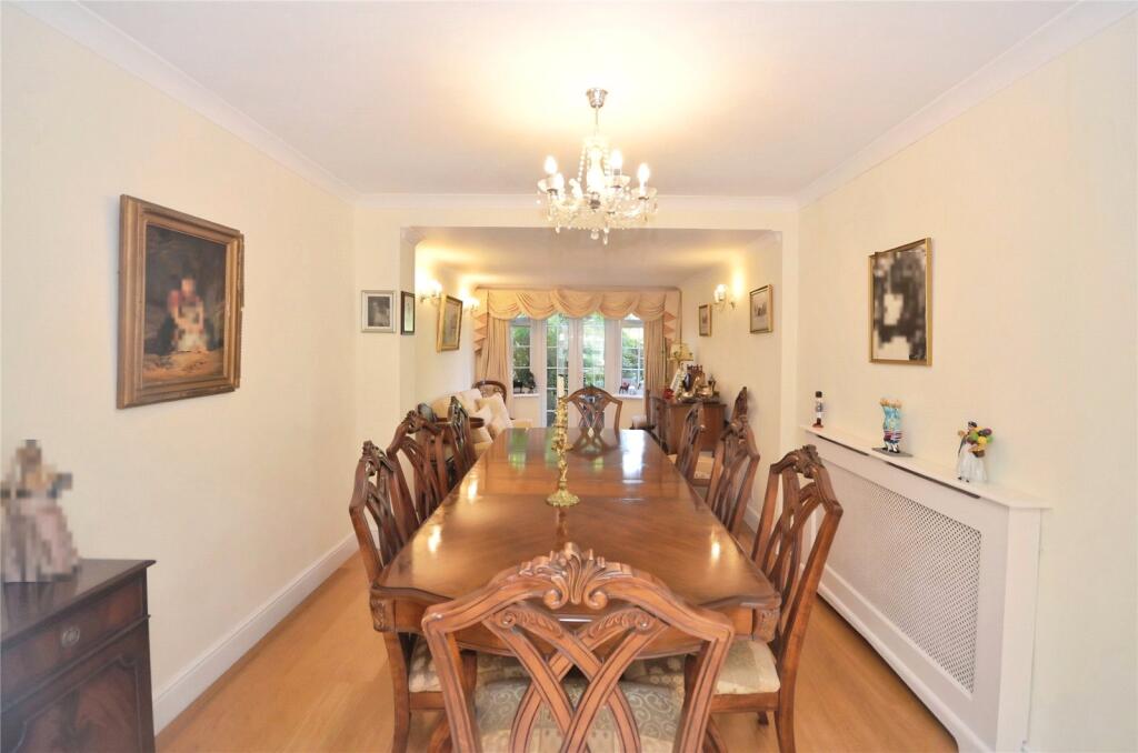 House in Romford - View 5