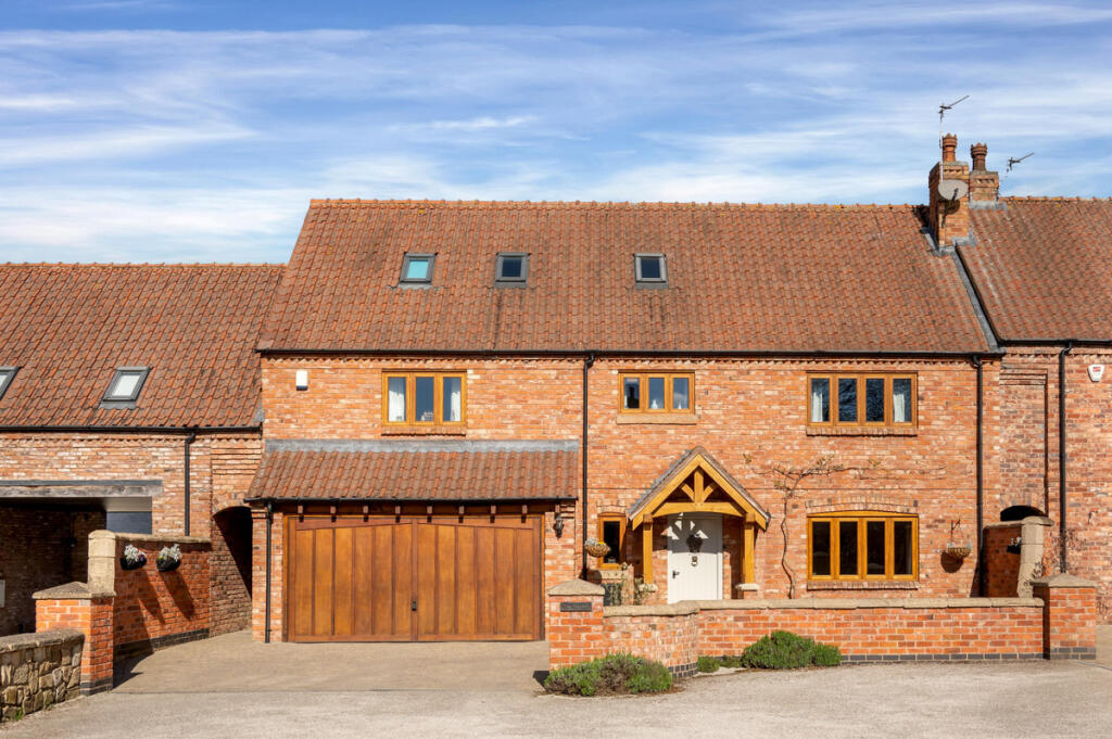 Main image of property: Holmleigh Court, Hose, LE14