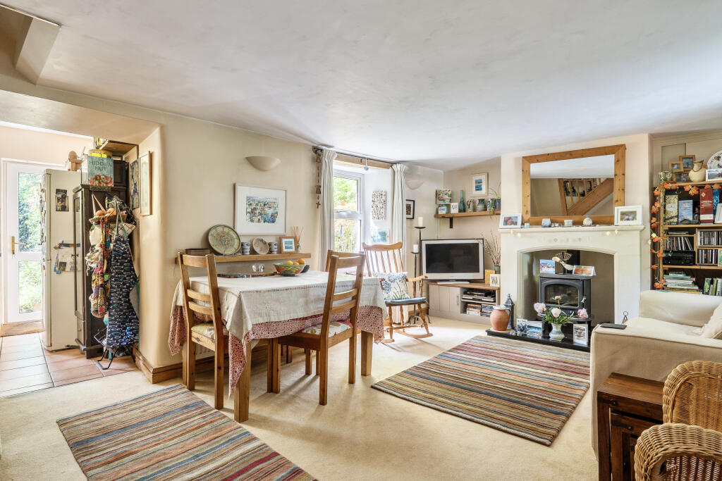 House in Swindon - View 3